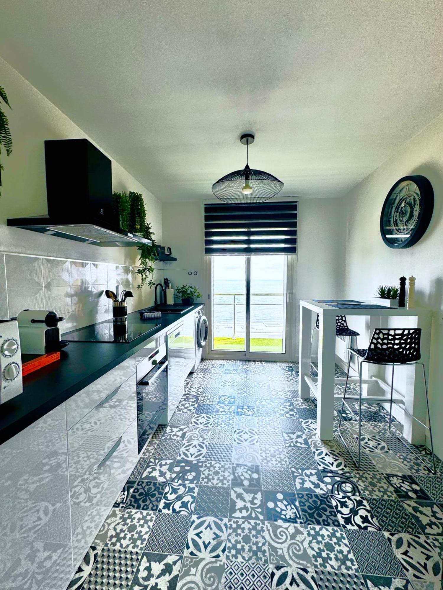 Vue Exceptionnelle Debut Cap Corse La Pier Noire Apartment San-Martino-di-Lota Екстериор снимка